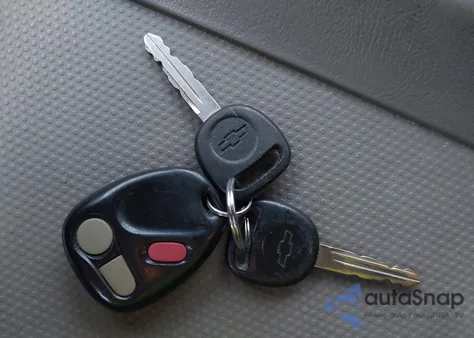 1999 Chevrolet Silverado 1500 Lt из США, поврежденный, VIN 2GCEC19T6X1198291